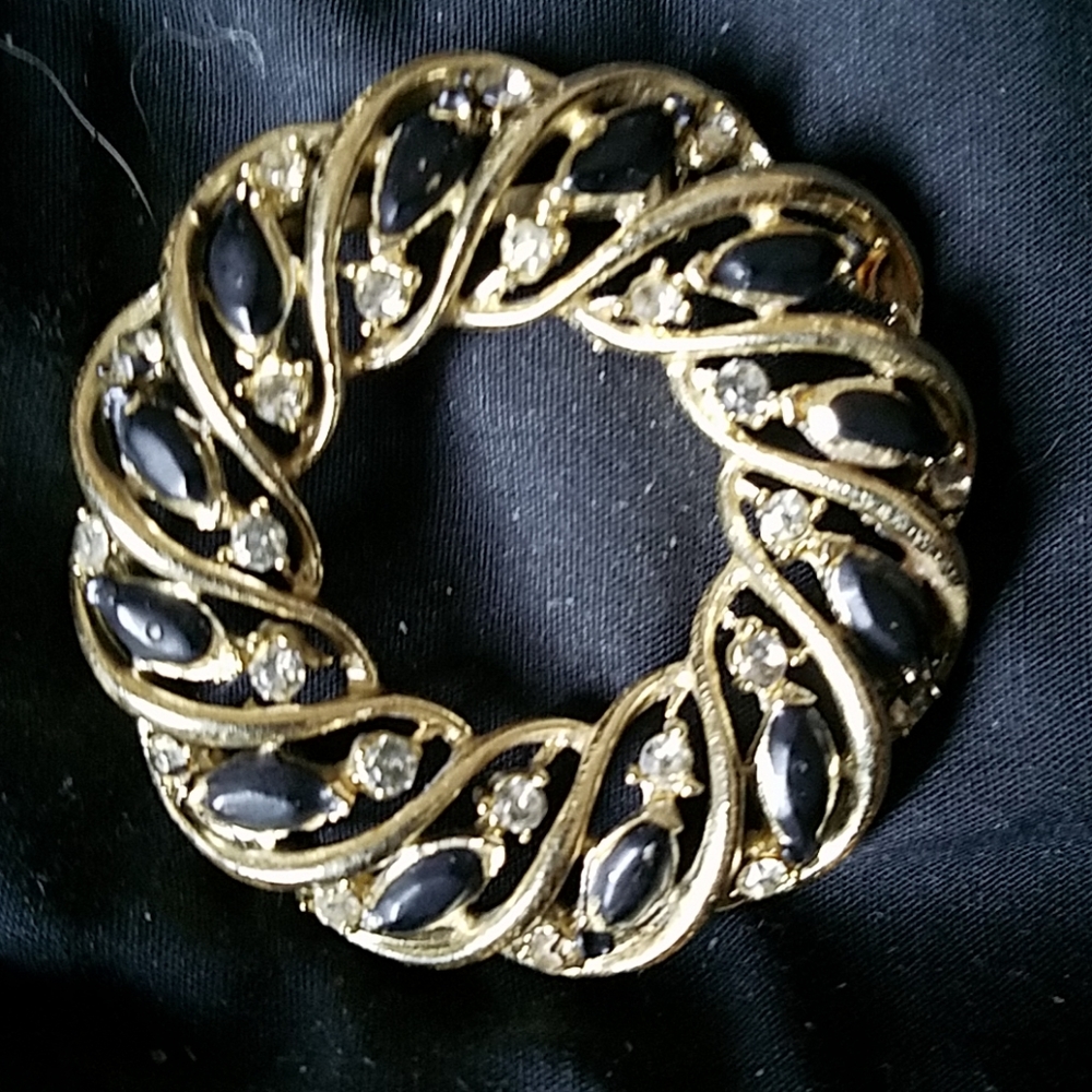 Jewelry Pin